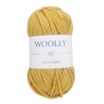 Wolly Love yarn